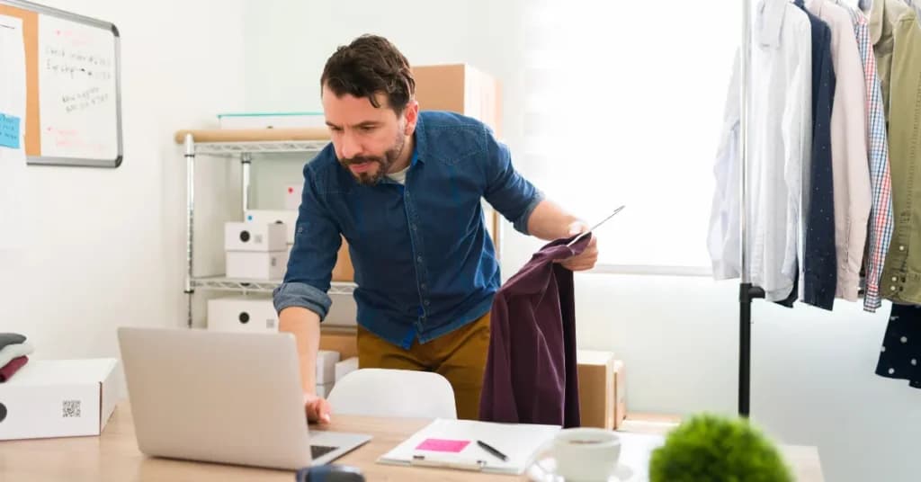 E-commerce dla producentów: Kompleksowy przewodnik po udanym starcie w 2025 roku